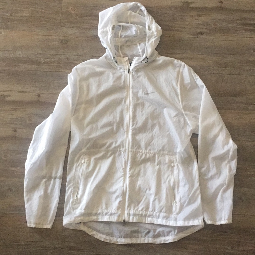 Men’s Nike Lightweight Rain Jacket Size L